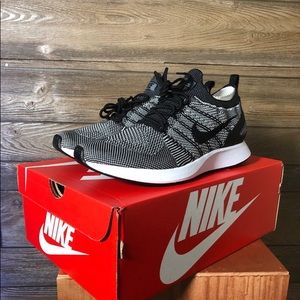 Nike Air Zoom Mariah Flyknit Racer